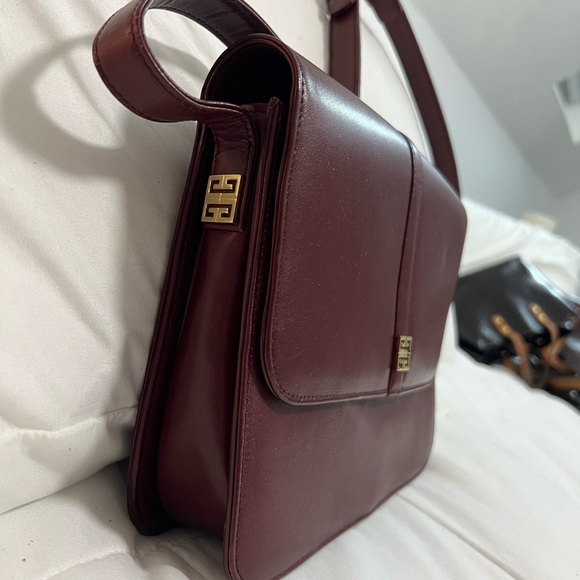 Givenchy Burgundy Leather Shoulder Bag - Picture 3 of 16
